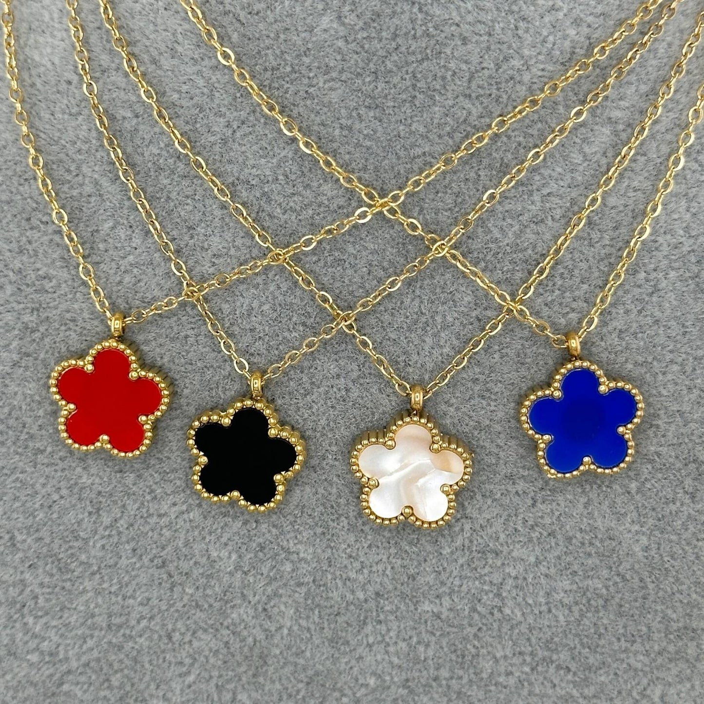 "Blomma" Halsband, 18K guldpläterat stål 87773