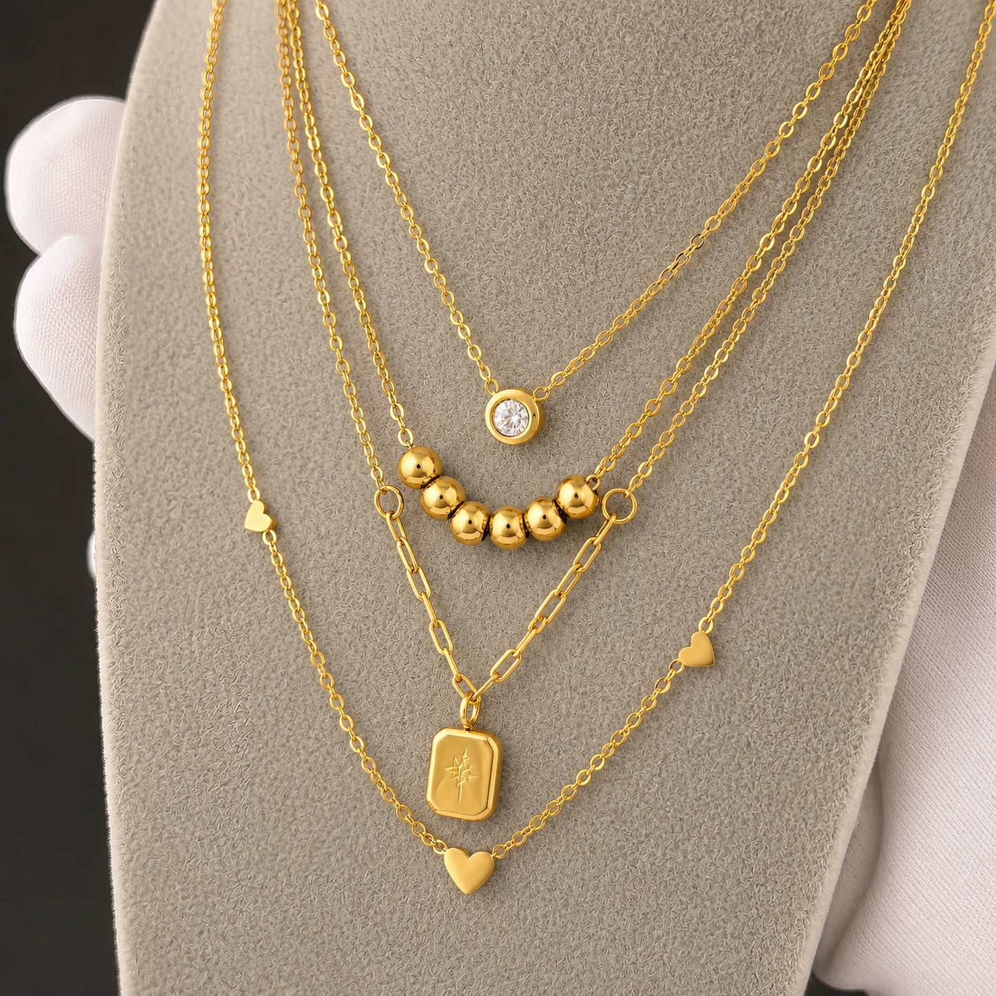 Zirkonia-halsband i 18K guldpläterat stål