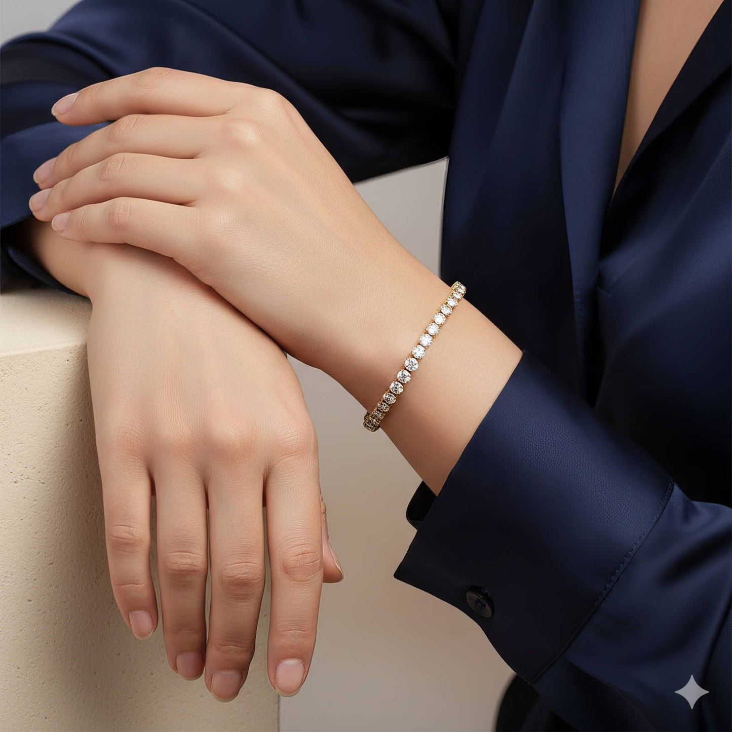 Tennis-armband i 18K guldpläterat stål